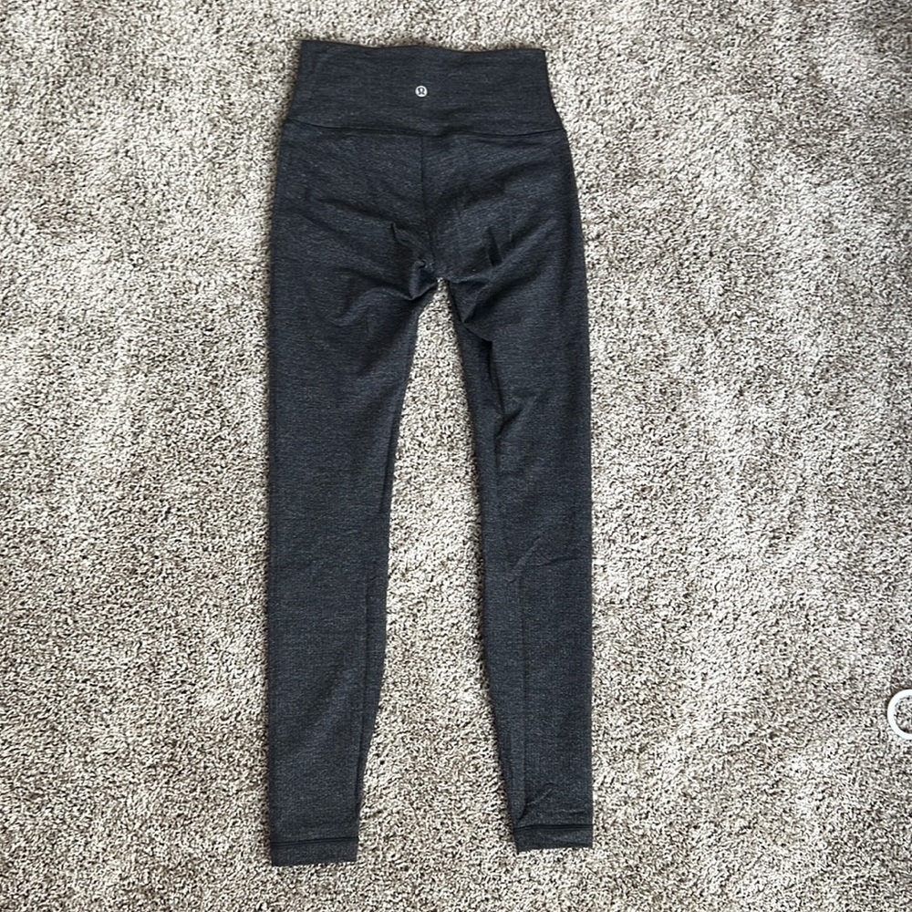 Printed Gray Lululemon Leggings in size 4 - High Rise